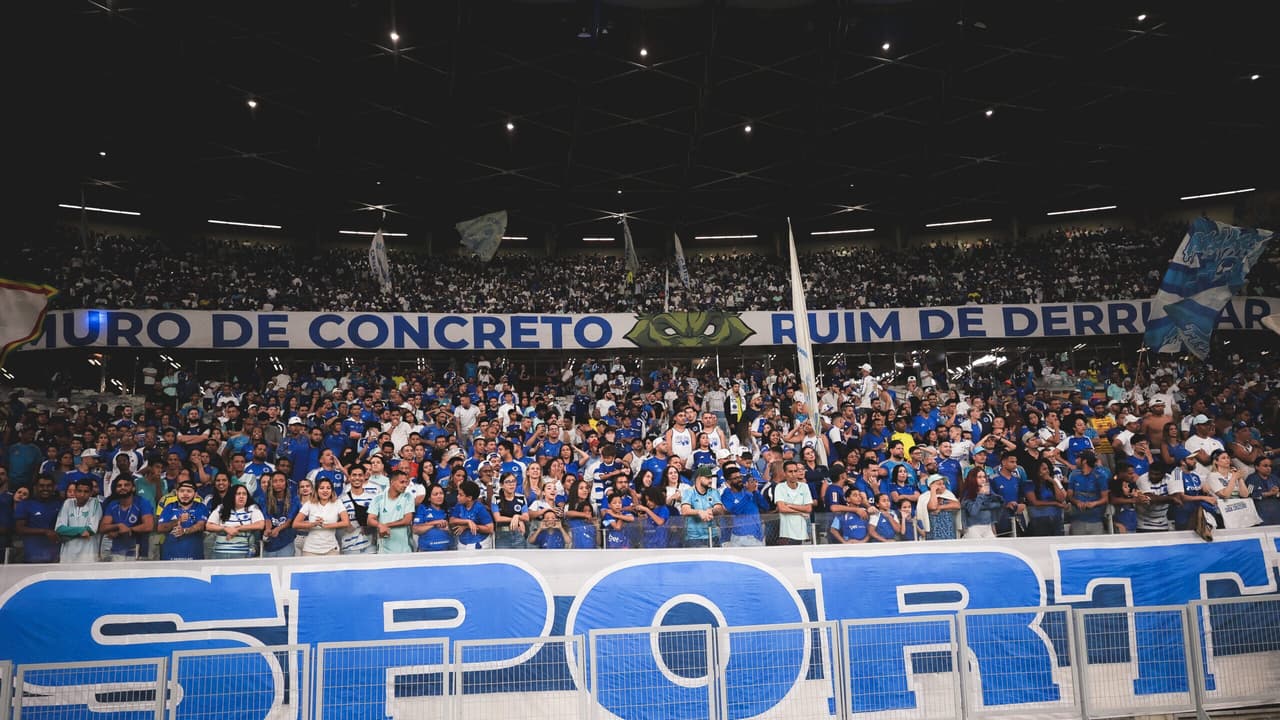 Cruzeiro libera ingressos para confronto com Chapecoense pela 17ª rodada do Brasileirão — Futebol