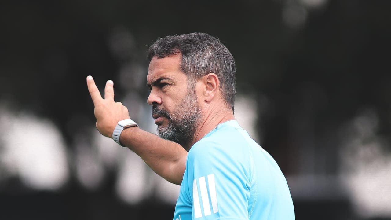 Sem Bruno Rodrigues por contrato, Artur Jorge prepara ataque do Cruzeiro para duelo contra o Palmeiras — Futebol