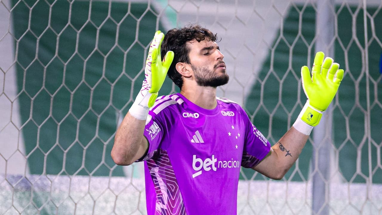 Empate contra o Palmeiras dá fôlego ao Cruzeiro na luta por recuperação no Brasileirão