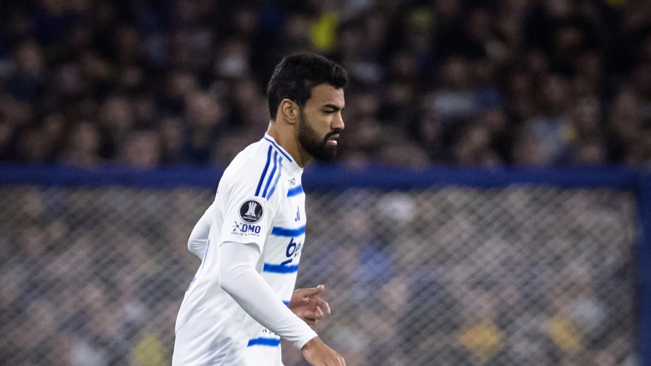 Fabrício Bruno critica rigor da arbitragem e destaca malandragem de Paredes no empate do Cruzeiro — Futebol