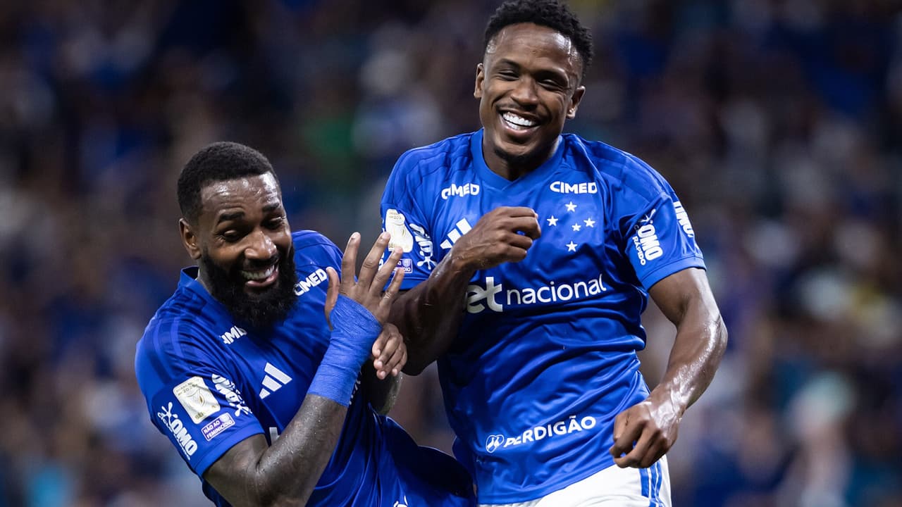 Cruzeiro vence a Chapecoense no Mineirão após tensão nos minutos finais — Futebol