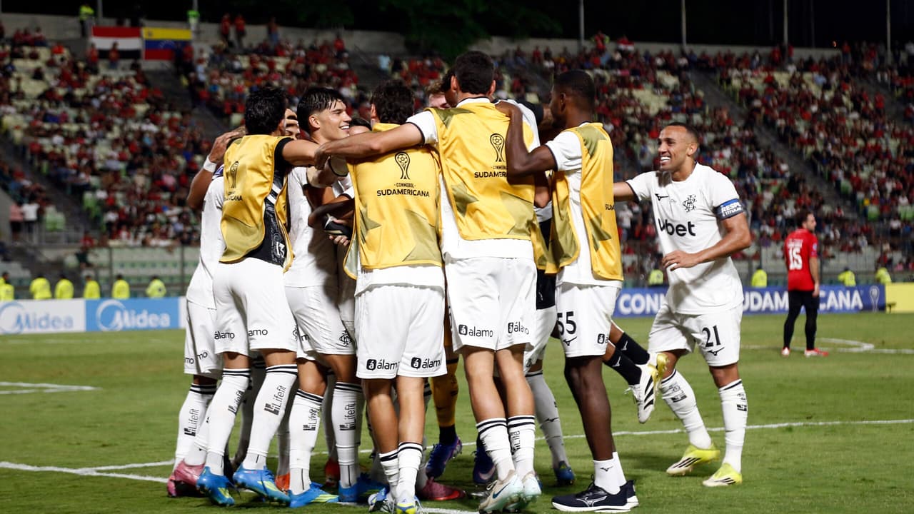 Botafogo surpreende na Sul-Americana e assume protagonismo entre os favoritos — Futebol
