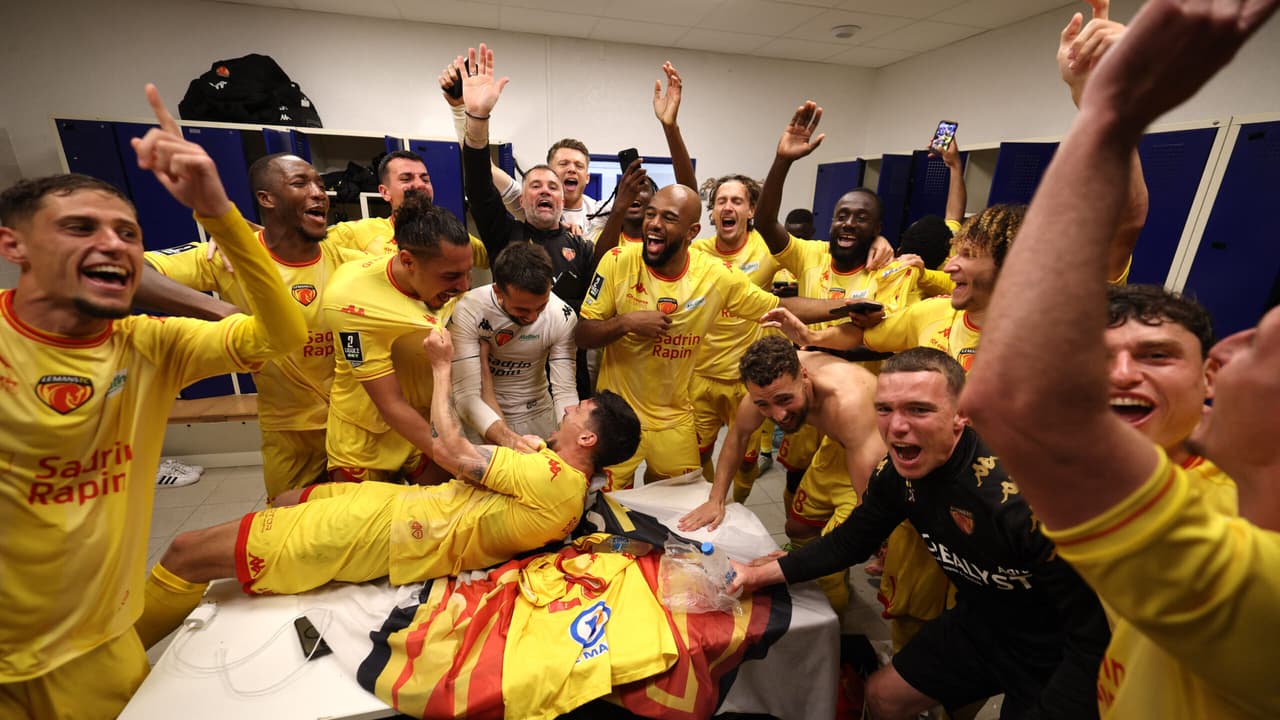 Le Mans FC, impulsionado por Djokovic, Courtois e Felipe Massa, volta à elite da França após 15 anos — Futebol