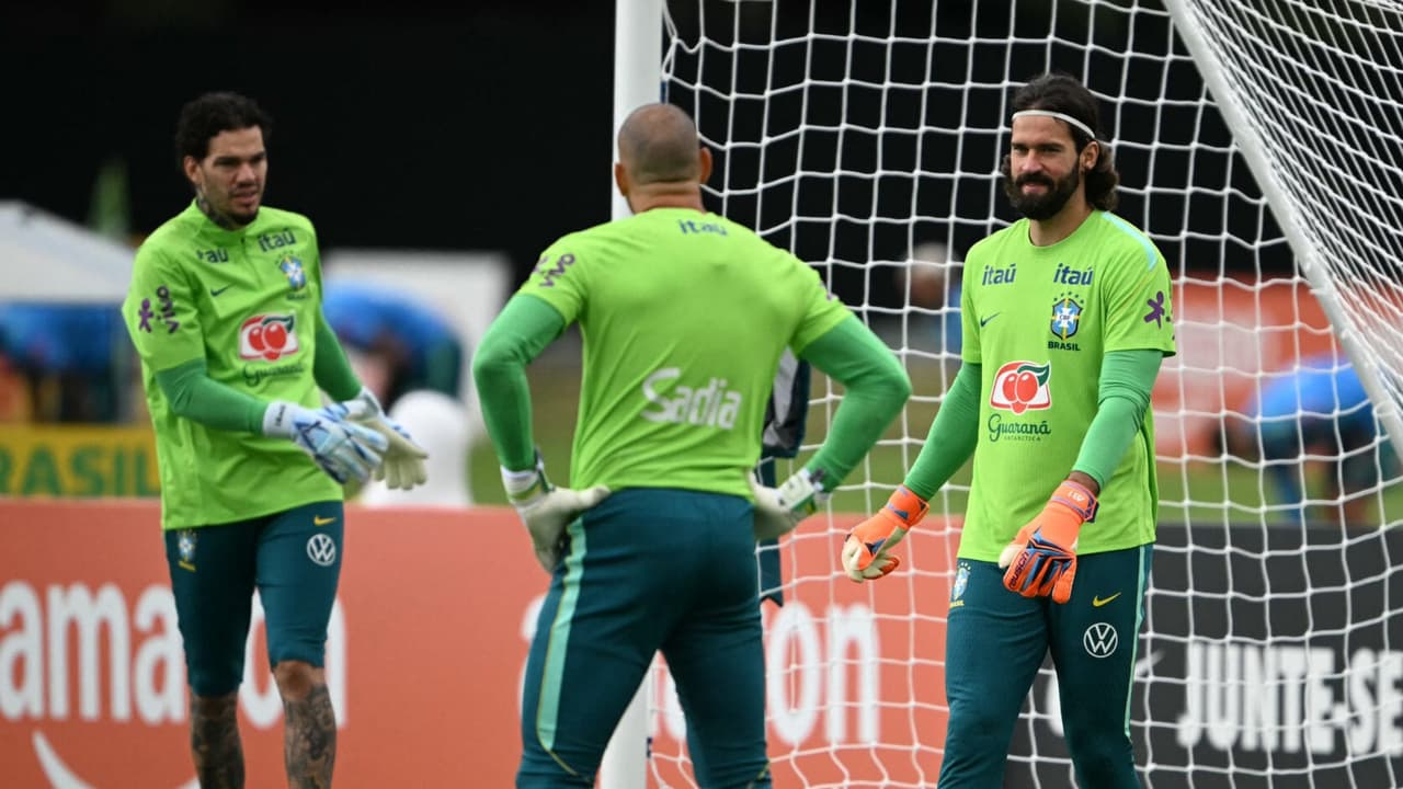 Fifa cria regra para frear malandragem de goleiros na Copa de 2026 — Futebol