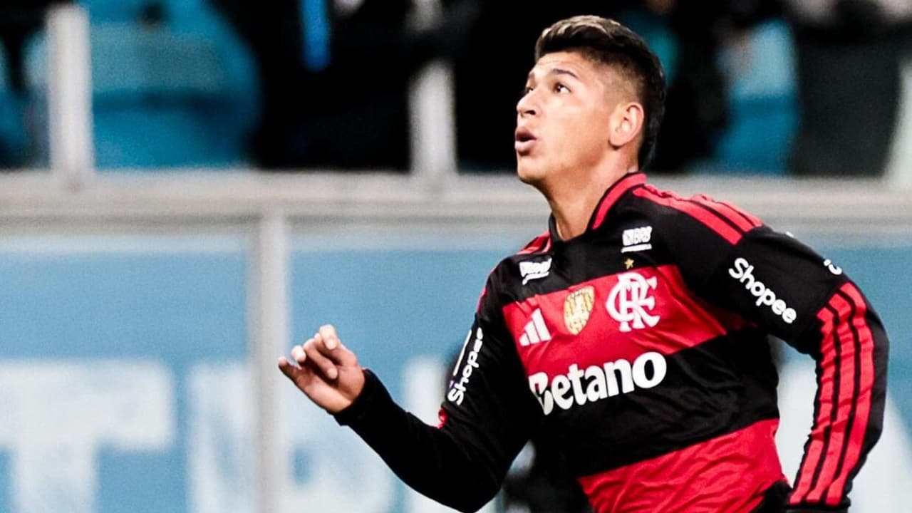 Carrascal surge como herói improvável e garante vitória crucial do Flamengo sobre o Grêmio — Futebol