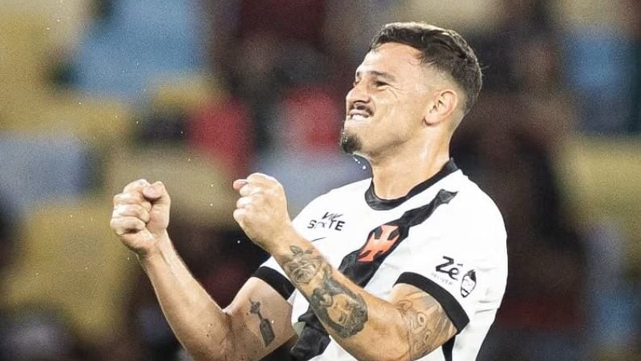 Herói improvável: Hugo Moura emociona vascaínos com gol salvador e declaração de fidelidade ao Vasco — Futebol