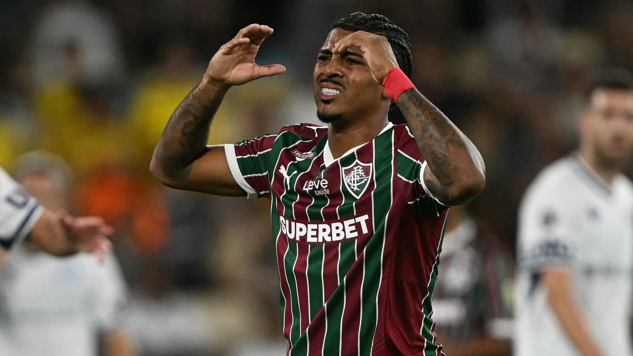 Fluminense perde R$ 7 milhões na Libertadores: campanha irregular afunda caixa