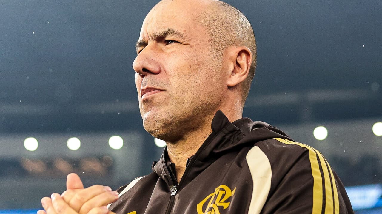 Jardim aposta em Carrascal e Ayrton Lucas na escalação do Flamengo para encarar o Grêmio — Futebol