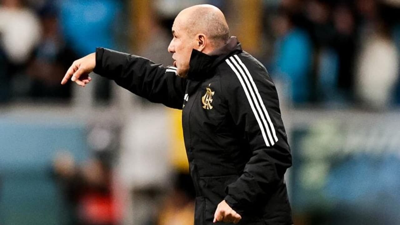 Jardim aponta falhas no ataque do Flamengo mesmo após vitória sobre o Grêmio: Desempenho abaixo do esperado