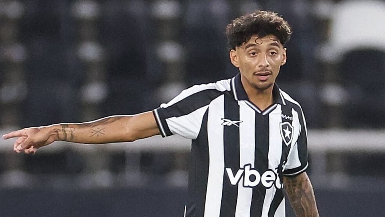 Cristian Medina vira maestro do Botafogo e se firma como titular indiscutível — Futebol