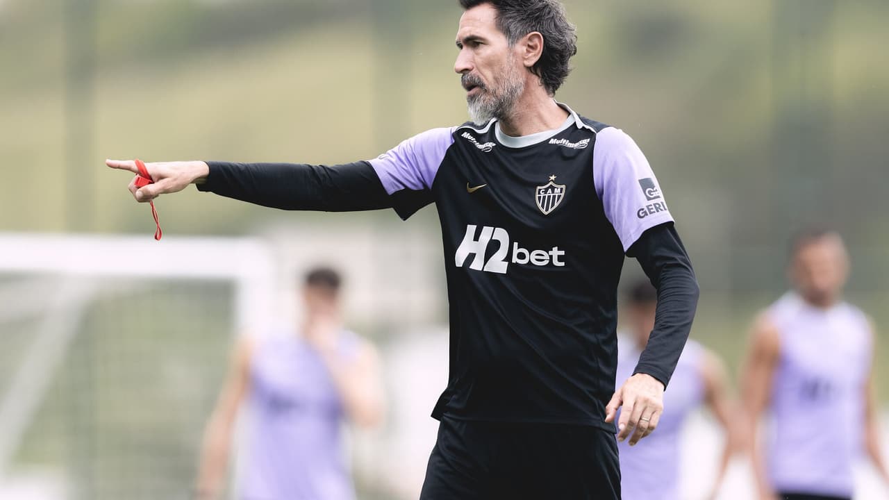 Atlético-MG pode ir com força total contra o Corinthians na Neo Química — Futebol