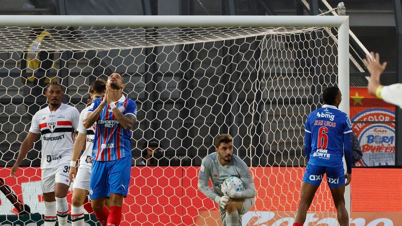 São Paulo oscila, sofre com lesões e amarga empate nos acréscimos contra o Bahia — Futebol