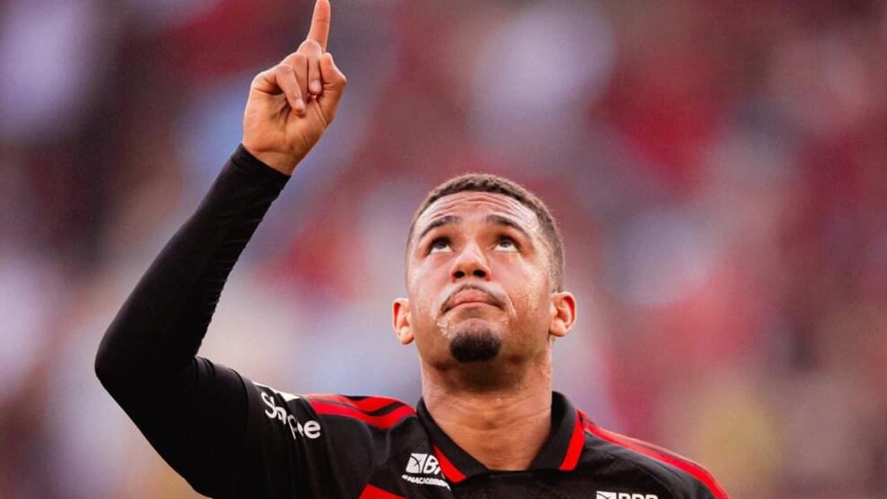 Samuel Lino brilha em noite de superação do Flamengo sob comando de Jardim