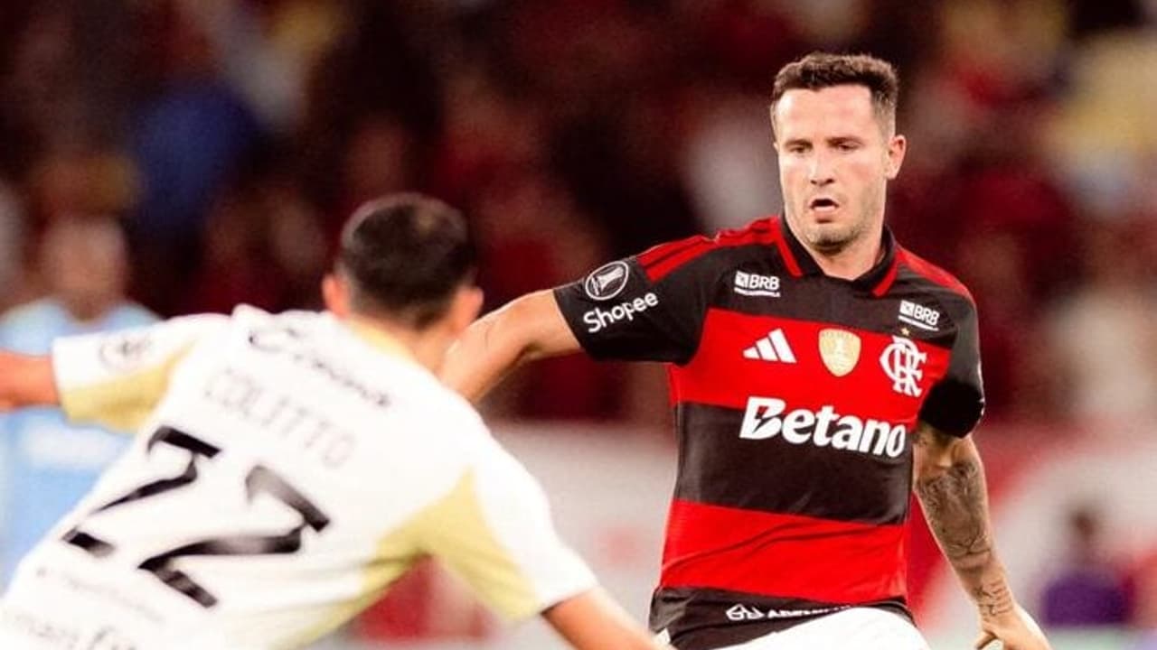 Saúl desiste de férias no Flamengo para recuperar forma física após dores no tornozelo — Futebol