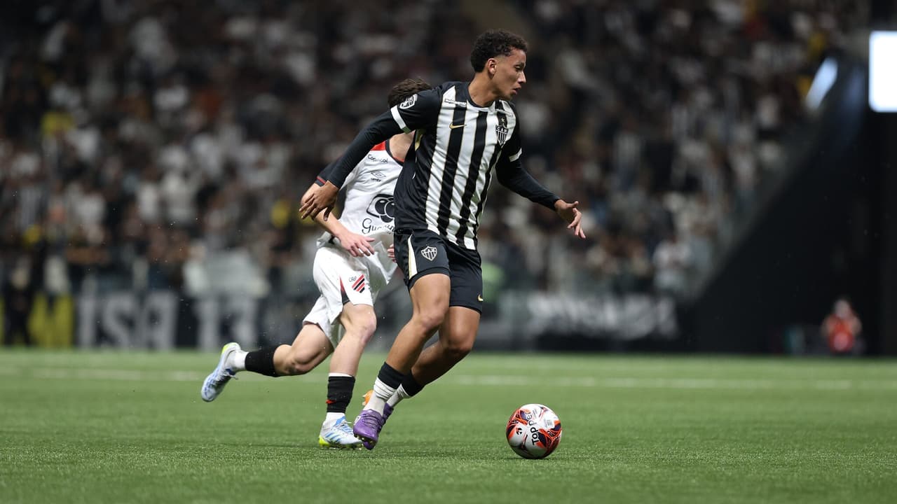 Furacão ergue a taça: Athletico-PR supera Atlético-MG nos pênaltis e conquista a Copa do Brasil Sub-17 — Futebol