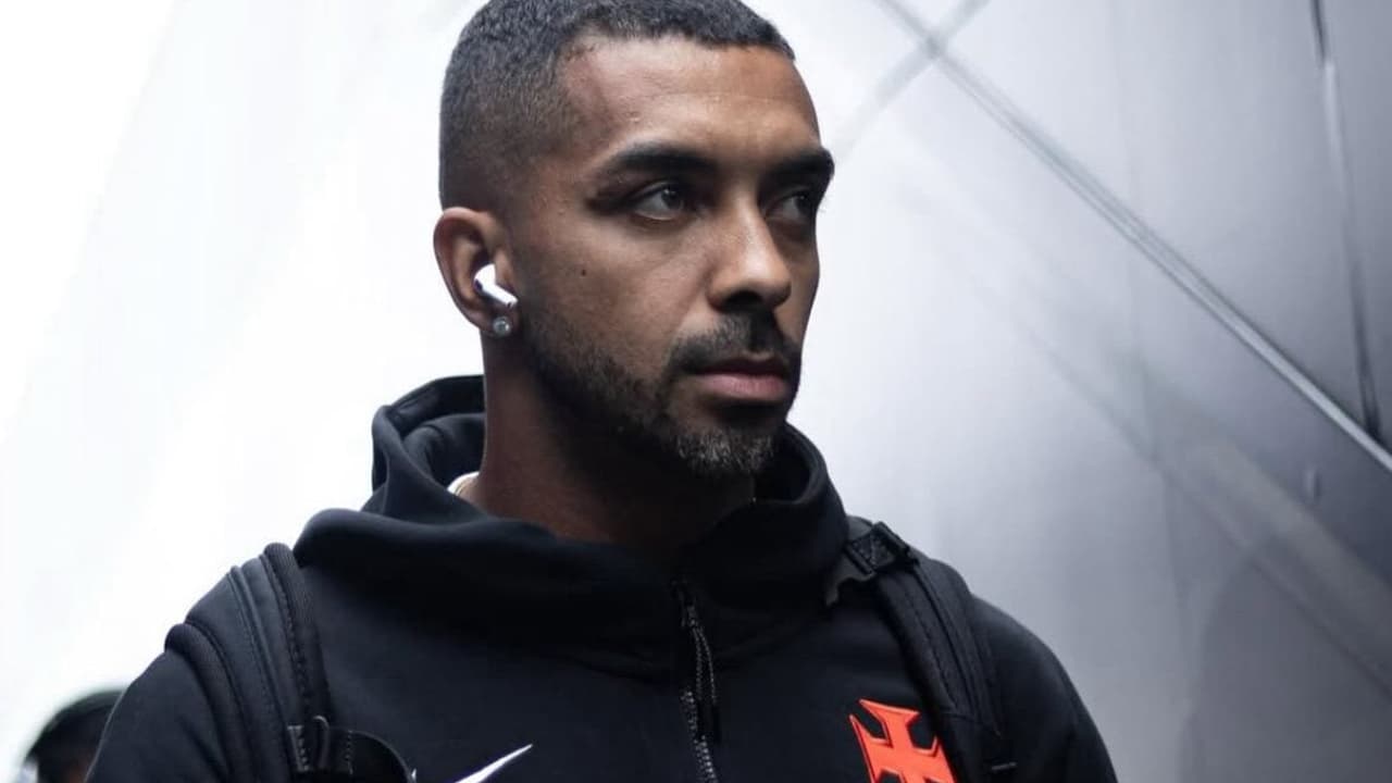 Paulo Henrique sofre entorse e deve ficar fora do Vasco até a Copa do Mundo — Futebol