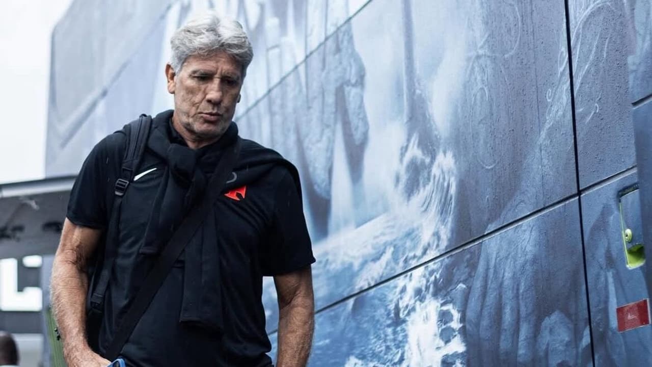 Renato Gaúcho é criticado por ausência em coletiva após derrota do Vasco