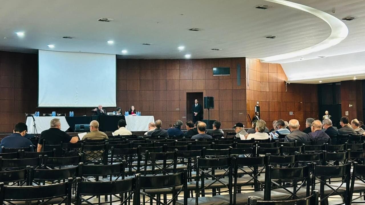 Osmar Stabile recebe sinal verde do Conselho e se fortalece na corrida pela reeleição no Corinthians