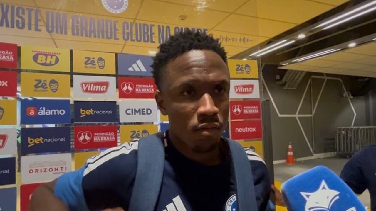 Sinisterra avança em negociações e brilha com gol na vitória do Cruzeiro sobre a Chapecoense