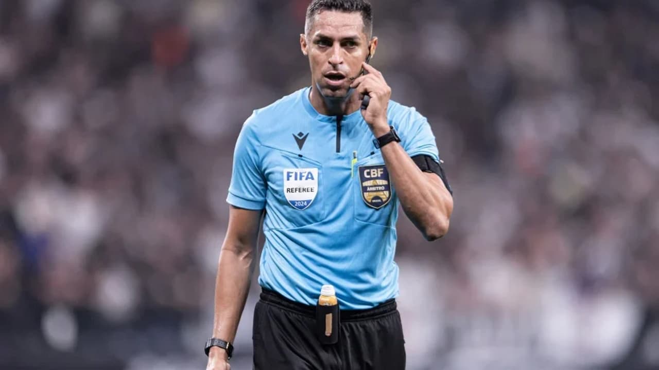 Desafio em Salvador: Cruzeiro busca escapar da pressão com histórico complicado de arbitragem