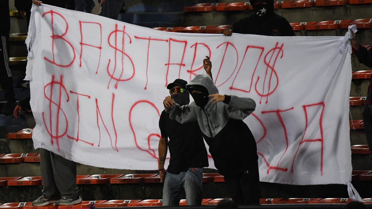 Impactos e Implicações do Cancelamento do Confronto entre Independiente Medellín e Flamengo