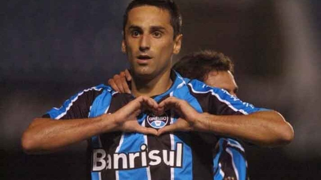 Grêmio 4 x 1 Flamengo no Brasileirão 2009; show com dois de Jonas no Olímpico