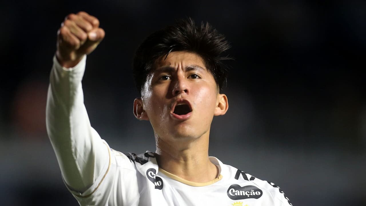 Santos libera elenco para férias durante a Copa do Mundo e agenda intertemporada em Portugal — Futebol