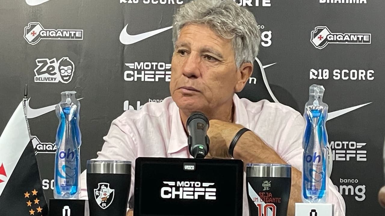 Renato Gaúcho vibra com garra do Vasco após triunfo sobre o Athletico-PR: 'É essa paixão que a torcida ama!' — Futebol