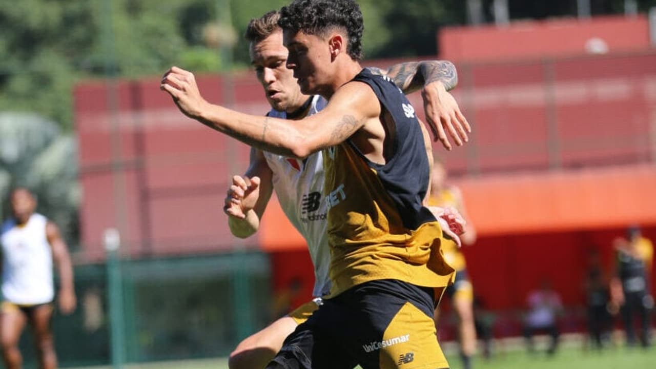 São Paulo viaja ao Chile e ajusta equipe para confronto decisivo com o O'Higgins na Sul-Americana — Futebol