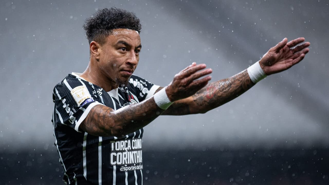 Jesse Lingard: Impacto Imediato e Desafios no Início da Trajetória pelo Corinthians
