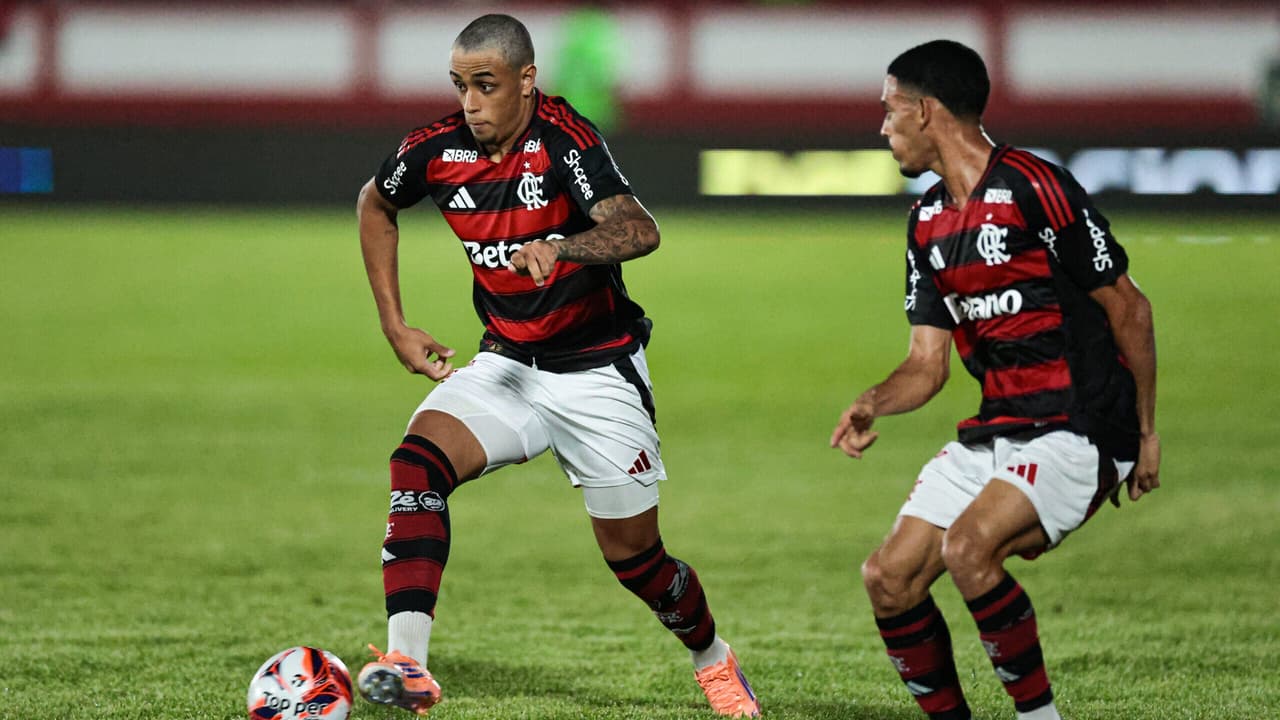 Flamengo encaminha venda de Ryan Roberto ao Shakhtar Donetsk