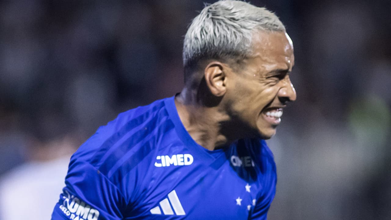Matheus Pereira brilha na Libertadores e se destaca como artilheiro na fase de grupos