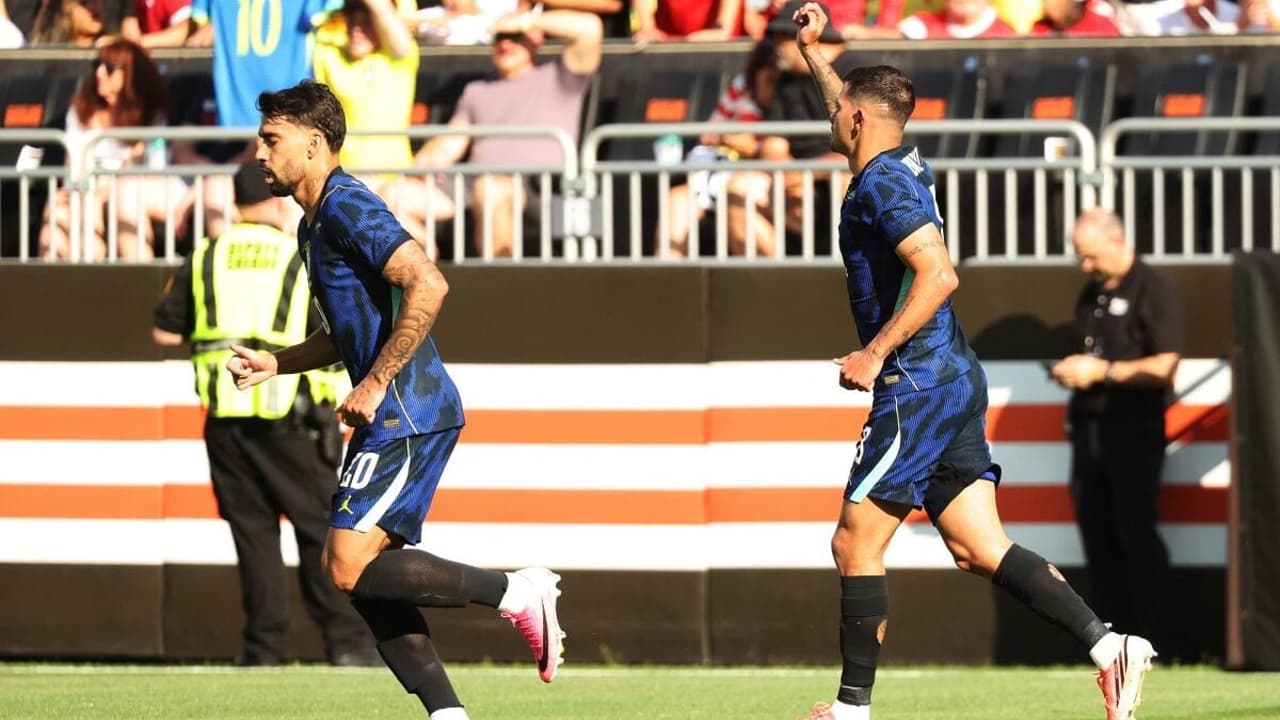 Brasil vence Egito por 2 a 1 em último teste antes da Copa do Mundo Brasil vence Egito por 2 a 1 em último teste antes da Copa do Mundo