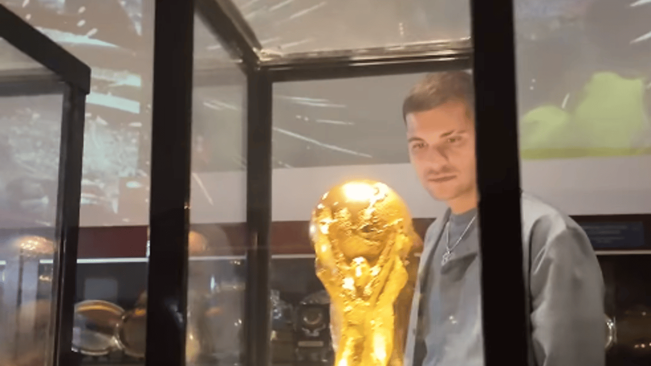 Seleção Brasileira encerra preparação em solo nacional com visita ao museu da CBF antes da Copa — Futebol