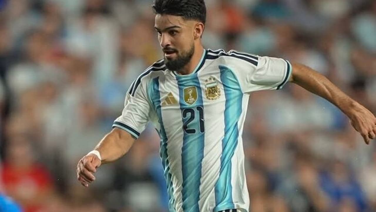 Flaco López vira assunto na Argentina após vitória sobre a Áustria
