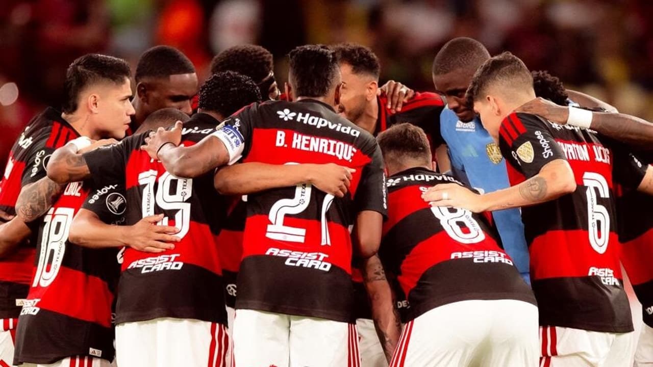 Flamengo define perfil de reforços, mas cautela financeira limita investimentos