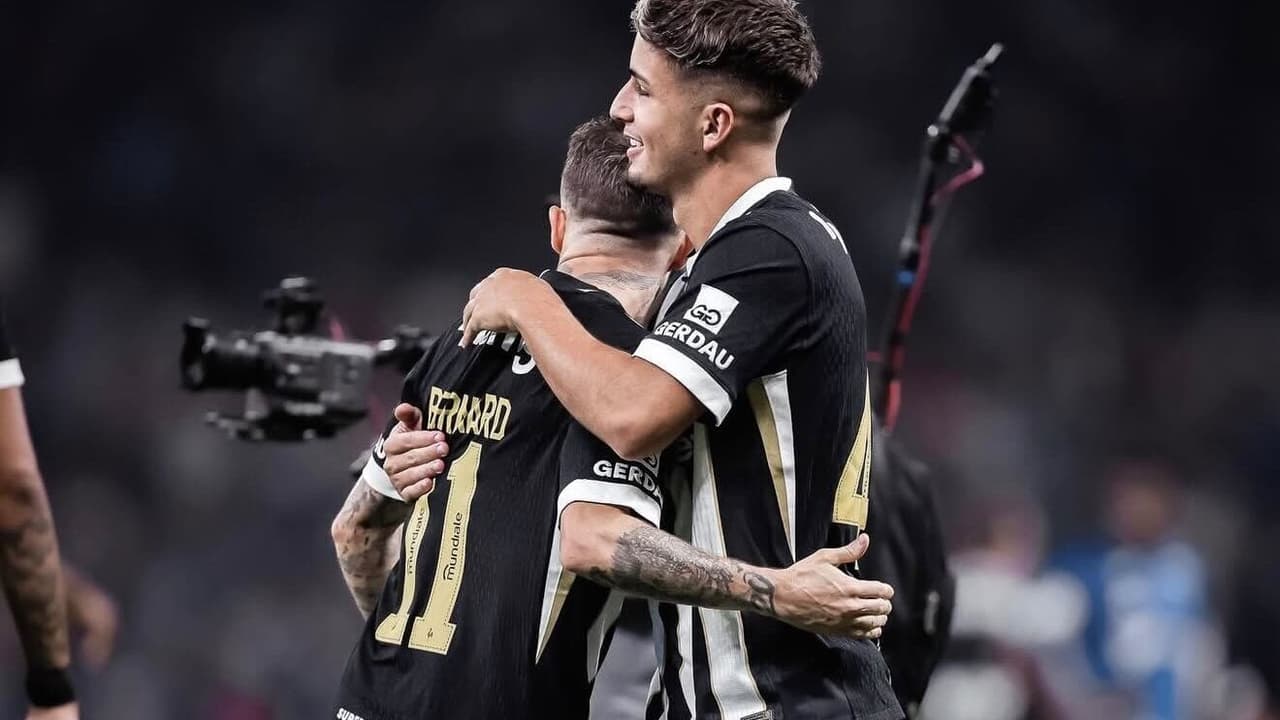 Meia não se reapresenta e Atlético encaminha empréstimo para Portugal