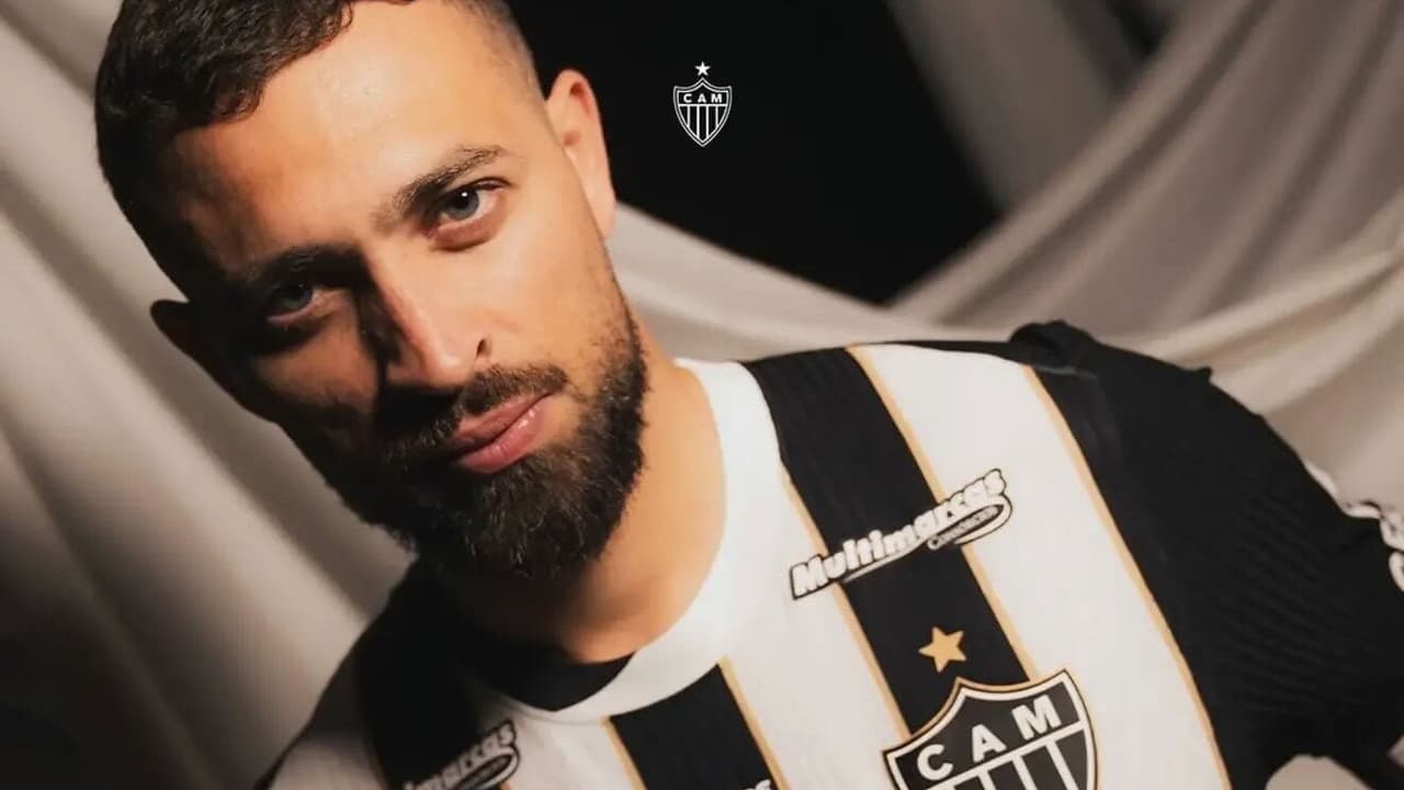 Atlético-MG oficializa contratação de Léo Duarte