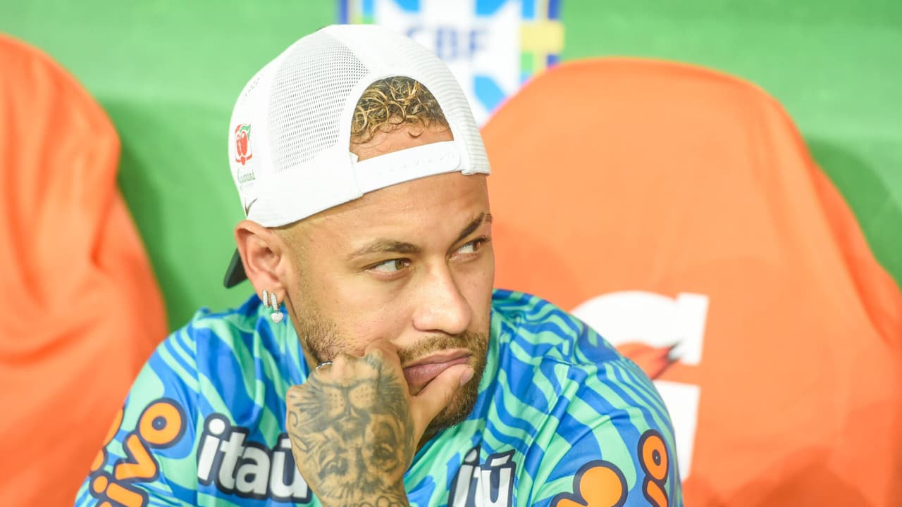 Neymar e Arrascaeta: lesões na panturrilha unem Brasil e Uruguai antes da Copa — Futebol