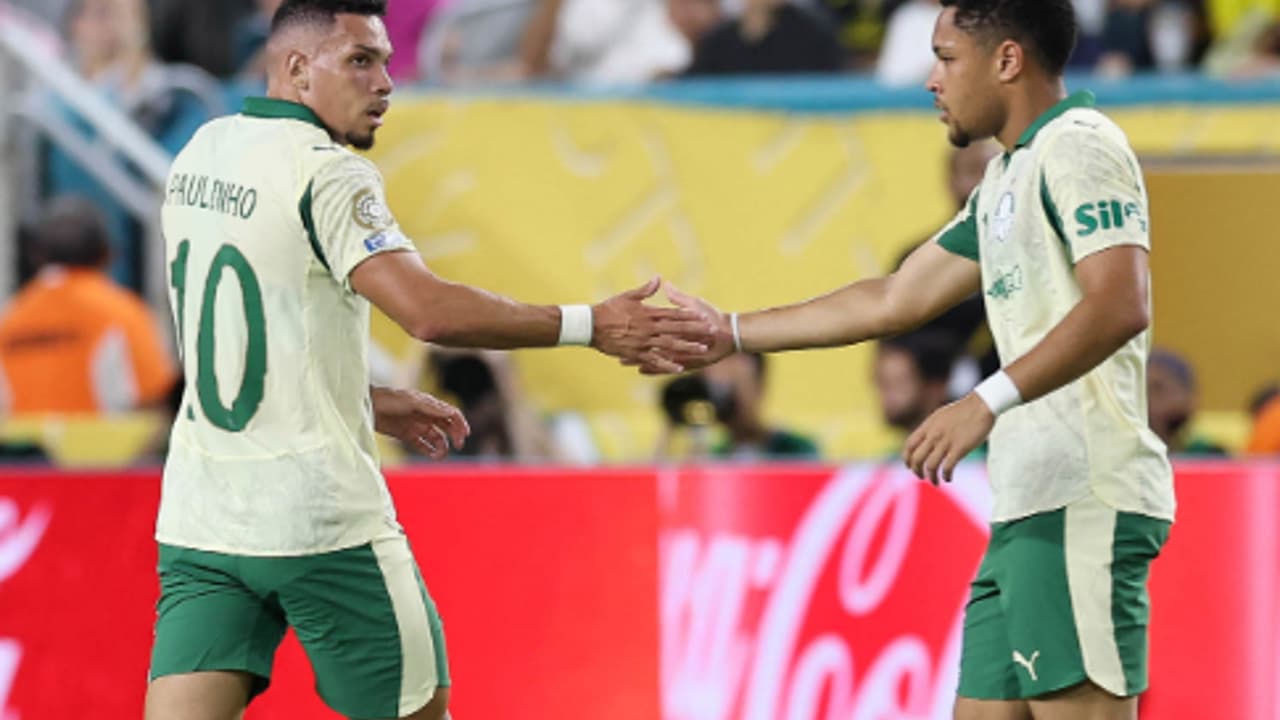 Palmeiras fecha semestre forte e mira ataque completo após pausa da Copa — Futebol