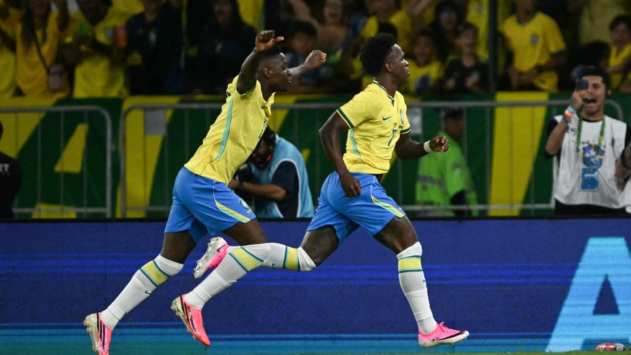 Enquete Lance!: Marrocos, Escócia ou Haiti: quem é o rival mais difícil do Brasil? Vote!
