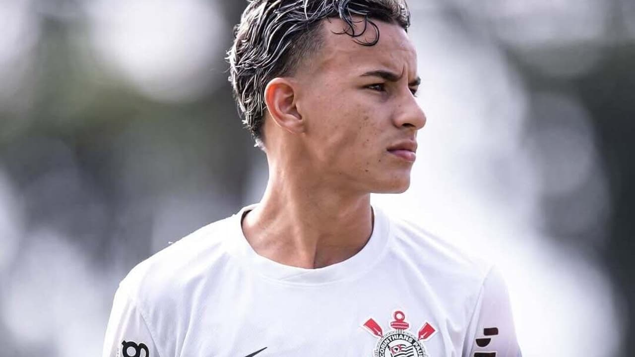 Corinthians Intensifica Negociações para Aumentar Vínculo com Promissor Talento da Base, Gui Amorim