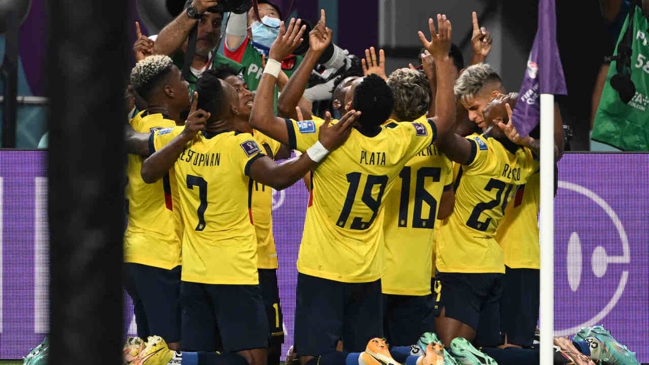 Arboleda perde vaga na Copa por indisciplina e deve deixar o São Paulo — Futebol