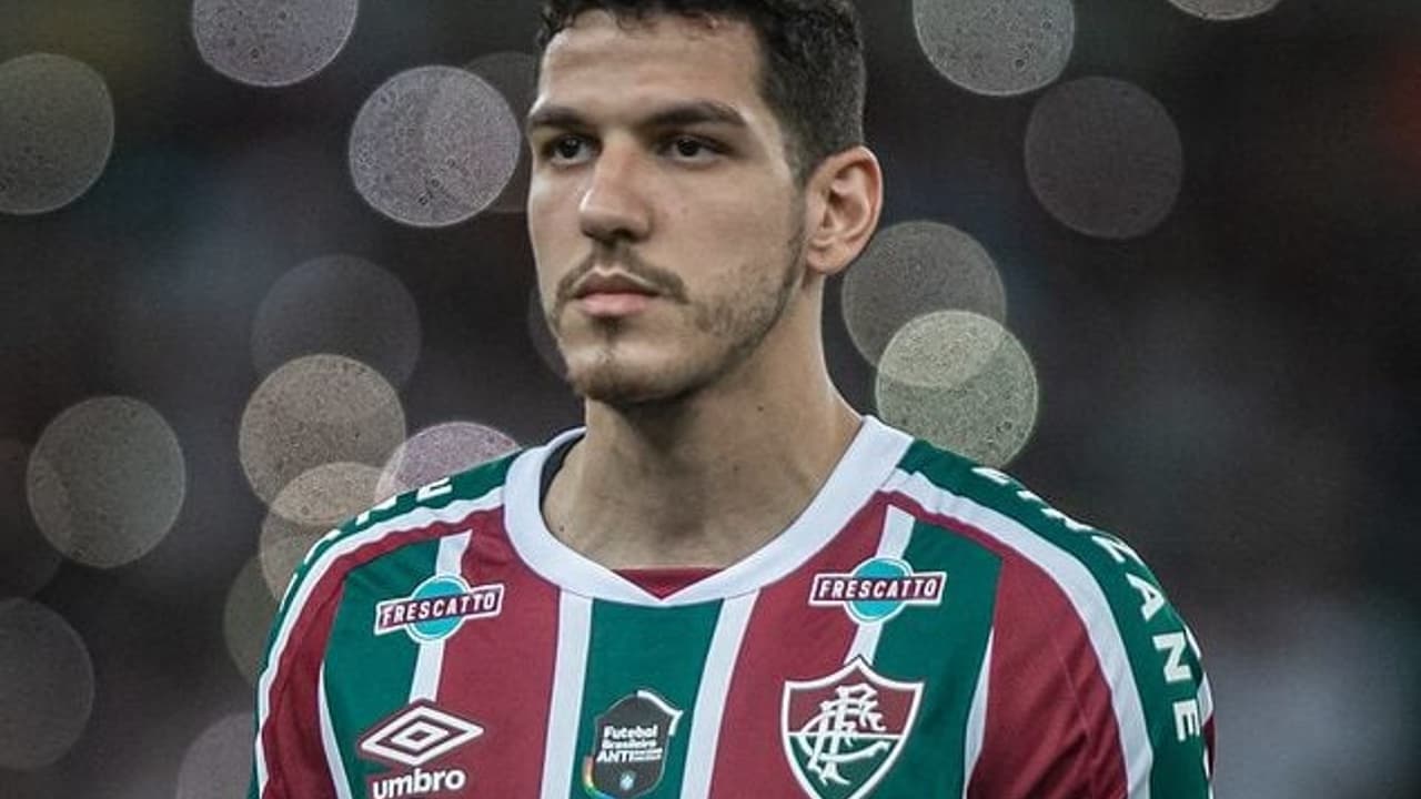 Nino? Torcedores do Fluminense se animam por retorno após comentário