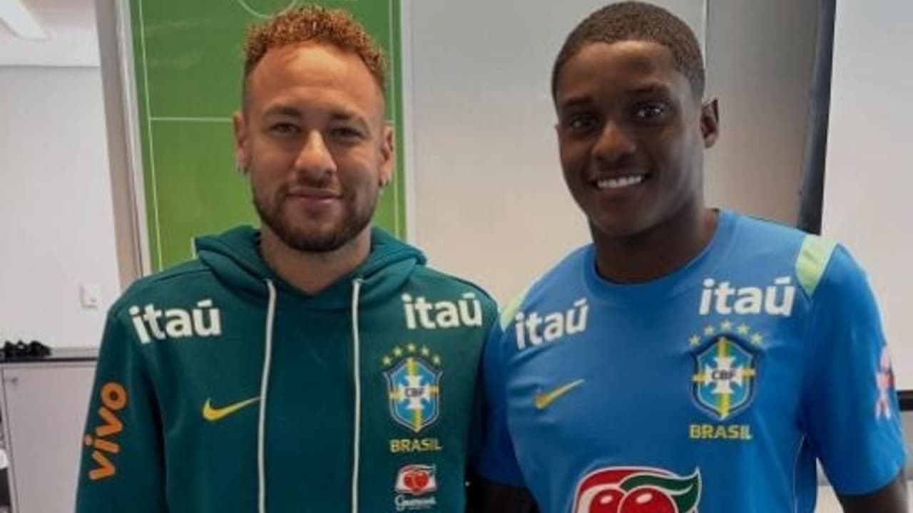 Botafogo prorroga vínculo de jovem atacante revelado na base até 2028 — Futebol