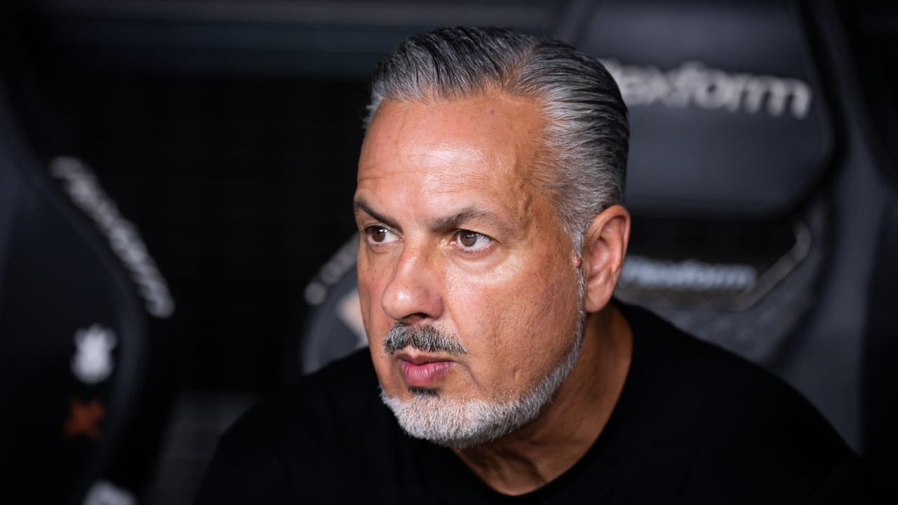 Eurocentrismo de José Boto expõe visão colonialista no comando do Flamengo — Futebol