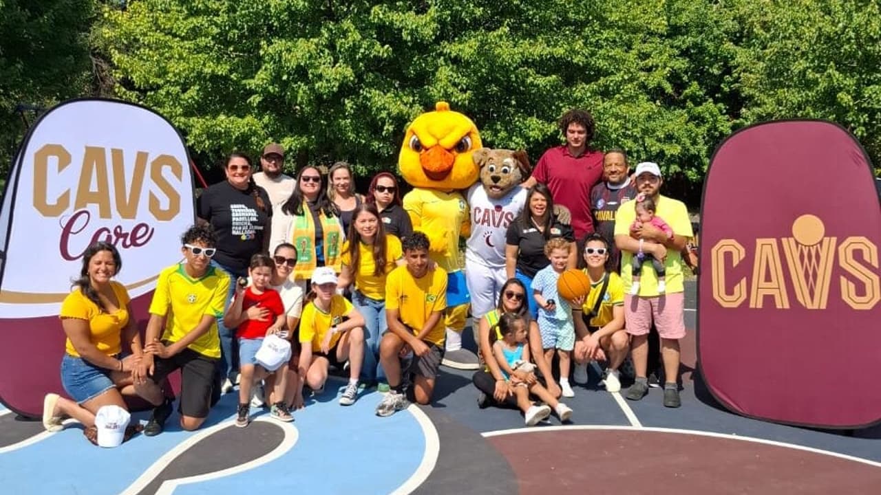 Anderson Varejão recebe Seleção Brasileira em Cleveland para amistoso contra o Egito