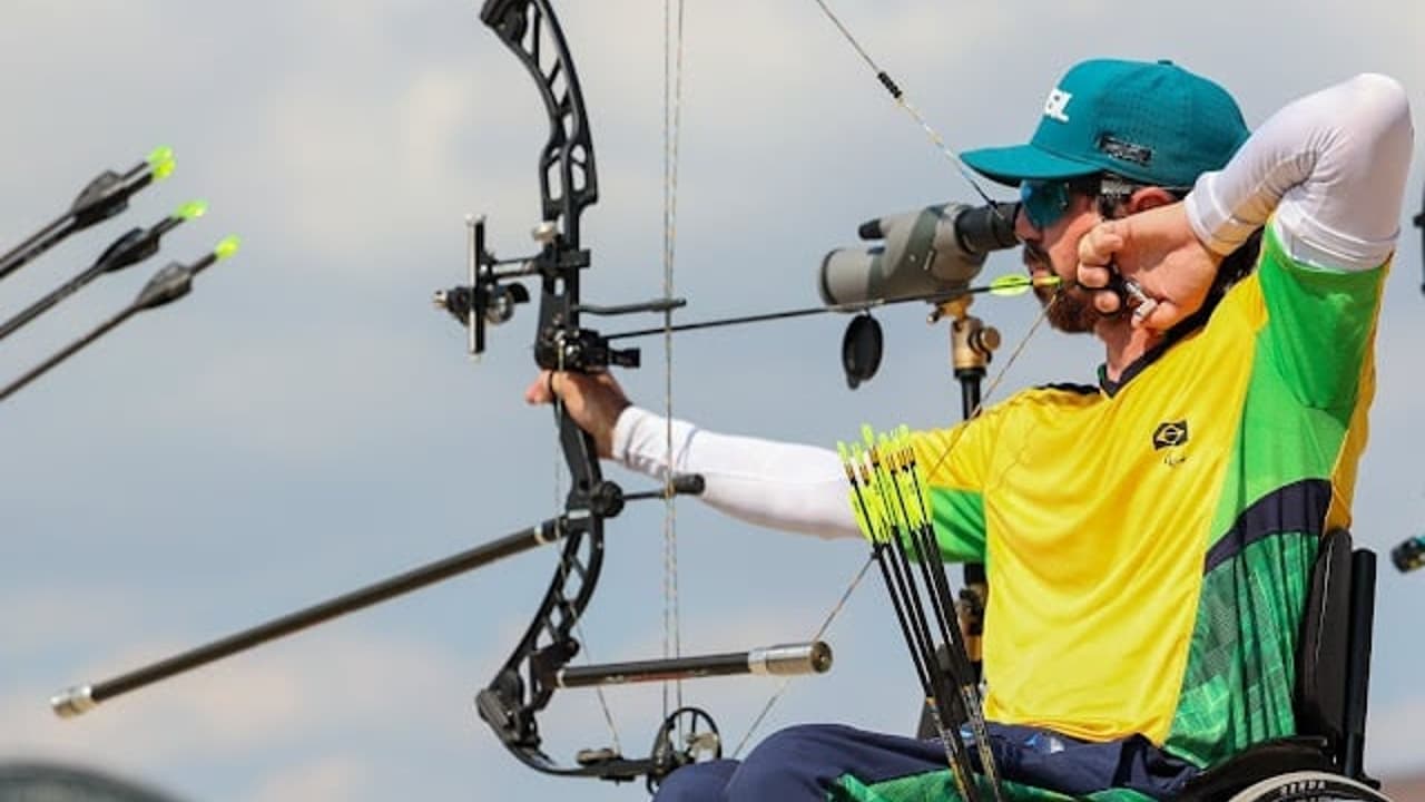 Andrey Castro conquista vaga para o tiro com arco nos Jogos