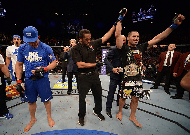 Junior Cigano Cain Velasquez UFC 155 (Foto: Divulgação/UFC)