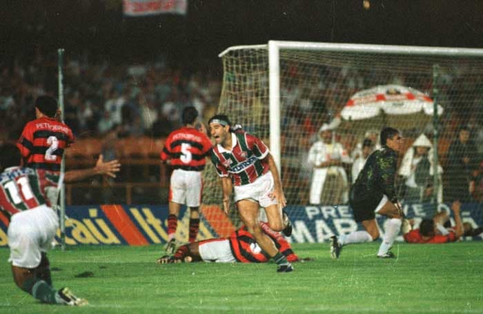 Possível transferência de Gabigol para o Palmeiras reacende histórico de perdas do Flamengo.